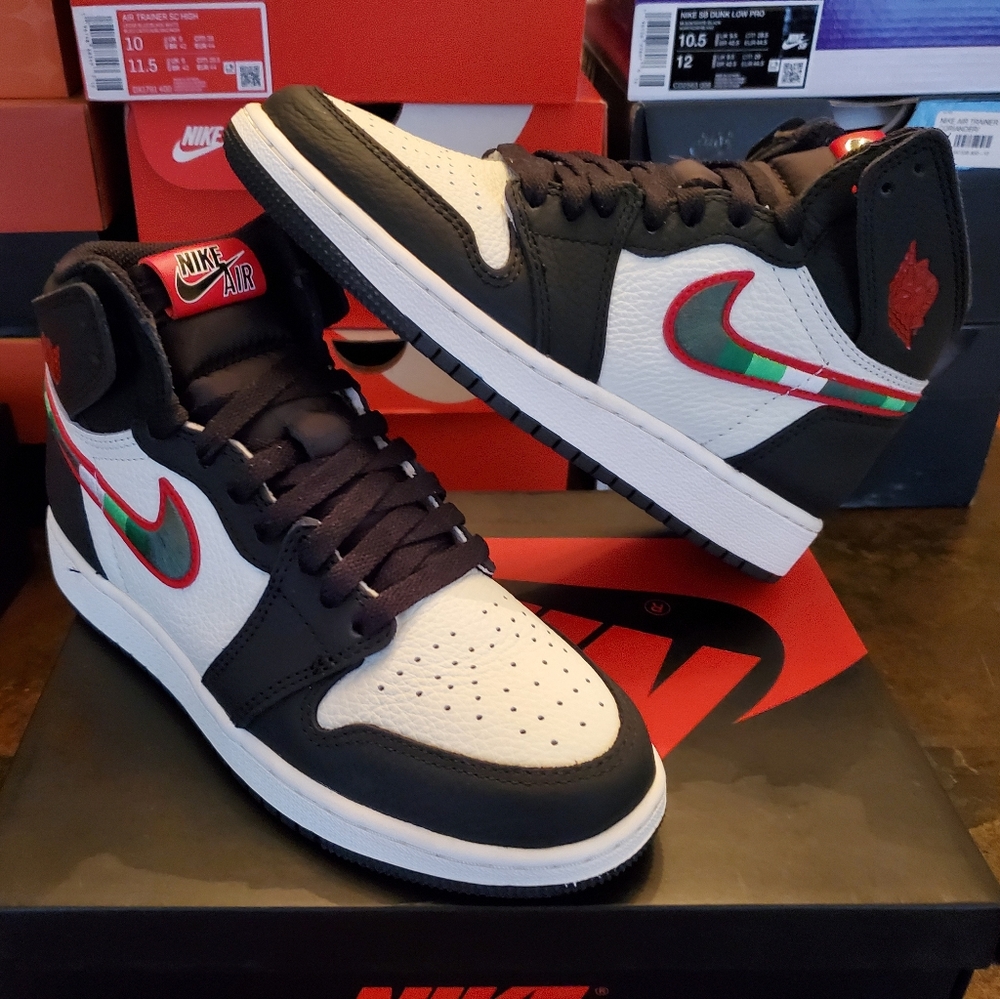 Air Jordan 1 High OG Sport Illustrated A Star Is Born. GS Size 5